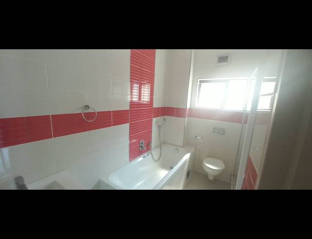 2 BEDROOM SIMPLEX TO LET IN UMHLANGA CENTRAL